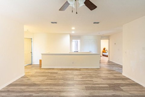 Casa en venta en Ocoee, Florida, 5 dormitorios, 290.13 m2 № 1826688 - foto 5