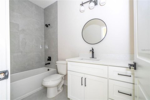 Casa en venta en Apopka, Florida, 4 dormitorios, 150.69 m2 № 1903563 - foto 7