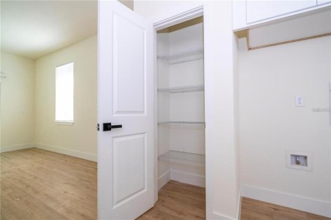 Casa en venta en Apopka, Florida, 4 dormitorios, 150.69 m2 № 1903563 - foto 21