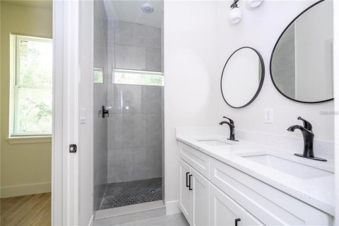Casa en venta en Apopka, Florida, 4 dormitorios, 150.69 m2 № 1903563 - foto 10