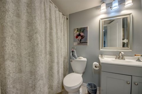 Купить кондоминиум в Норт-Форт-Майерс, Флорида 7 комнат, 88.44м2, № 1650680 - фото 10