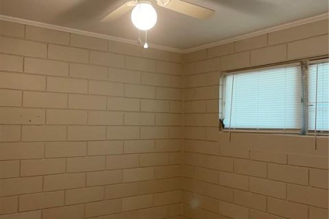 Dúplex en venta en De Leon Springs, Florida, 4 dormitorios, 142.7 m2 № 2266710 - foto 14