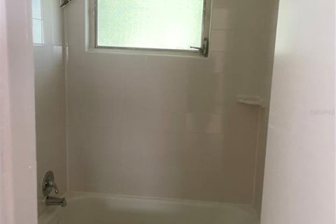 Dúplex en venta en De Leon Springs, Florida, 4 dormitorios, 142.7 m2 № 2266710 - foto 10