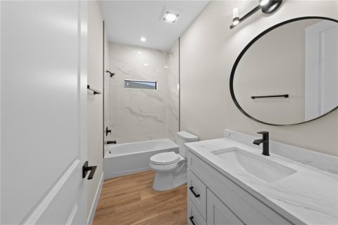 Casa en venta en North Port, Florida, 3 dormitorios, 170.2 m2 № 1777131 - foto 16