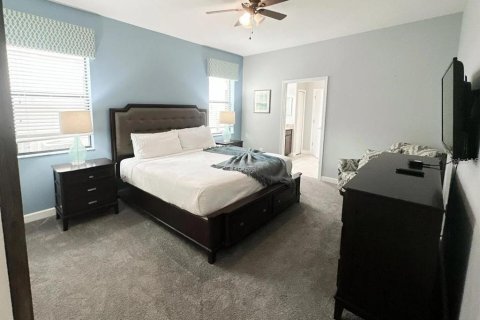 Casa en venta en Davenport, Florida, 9 dormitorios, 363.15 m2 № 2234309 - foto 15