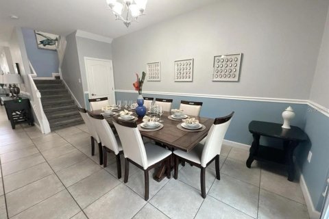 Casa en venta en Davenport, Florida, 9 dormitorios, 363.15 m2 № 2234309 - foto 7