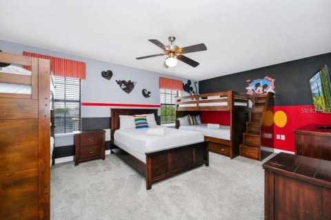 Casa en venta en Davenport, Florida, 9 dormitorios, 363.15 m2 № 2234309 - foto 18