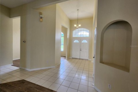 House in Orlando, Florida 4 bedrooms, 248.79 sq.m. № 1916489 - photo 18