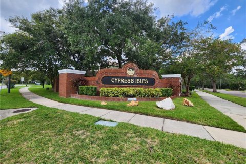 House in Orlando, Florida 4 bedrooms, 248.79 sq.m. № 1916489 - photo 5