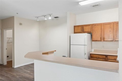 Copropriété à vendre à Orlando, Floride: 2 chambres, 97.18 m2 № 2091708 - photo 6