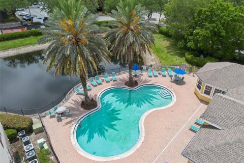 Copropriété à vendre à Orlando, Floride: 2 chambres, 97.18 m2 № 2091708 - photo 27