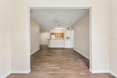 Copropriété à vendre à Orlando, Floride: 2 chambres, 97.18 m2 № 2091708 - photo 14