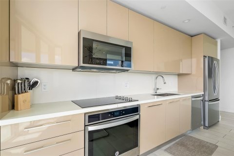 Condominio en venta en Sunrise, Florida, 2 dormitorios, 93.18 m2 № 2155107 - foto 7