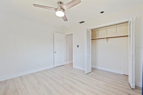 Casa en venta en Seminole, Florida, 3 dormitorios, 138.7 m2 № 1899843 - foto 26