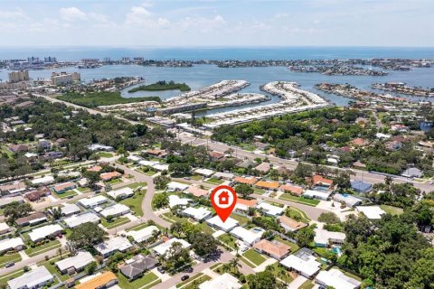 Casa en venta en Seminole, Florida, 3 dormitorios, 138.7 m2 № 1899843 - foto 20