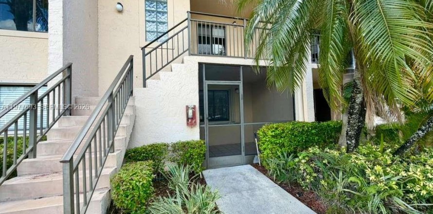 Appartement à Weston, Floride 2 chambres, 113.34 m2 № 2046399