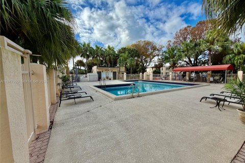 Appartement à louer à Weston, Floride: 2 chambres, 113.34 m2 № 2046399 - photo 19