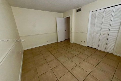 Appartement à louer à Weston, Floride: 2 chambres, 113.34 m2 № 2046399 - photo 14