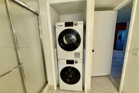 Appartement à louer à Weston, Floride: 2 chambres, 113.34 m2 № 2046399 - photo 12