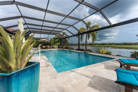 House in Venice, Florida 4 bedrooms, 223.15 sq.m. № 2418999 - photo 28