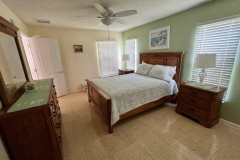 House in Bradenton, Florida 3 bedrooms, 128.58 sq.m. № 231542 - photo 17
