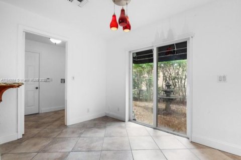 House in Parkland, Florida 4 bedrooms, 239.59 sq.m. № 1832378 - photo 22