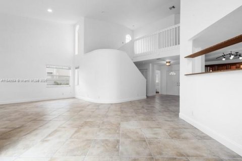 House in Parkland, Florida 4 bedrooms, 239.59 sq.m. № 1832378 - photo 7