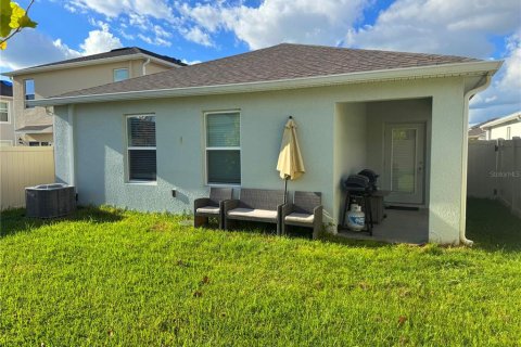 Villa ou maison à vendre à Lakeland, Floride: 4 chambres, 154.68 m2 № 2098917 - photo 4