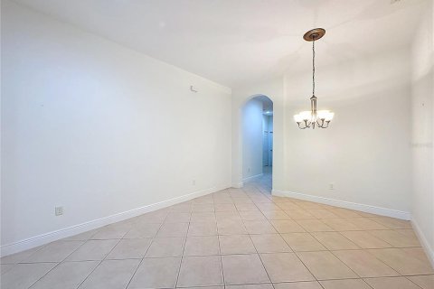 Villa ou maison à vendre à Groveland, Floride: 3 chambres, 166.67 m2 № 1780821 - photo 24