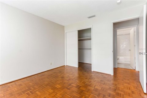 Condominio en venta en Belleair Bluffs, Florida, 1 dormitorio, 71.07 m2 № 1819501 - foto 25