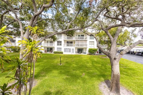 Condominio en venta en Belleair Bluffs, Florida, 1 dormitorio, 71.07 m2 № 1819501 - foto 14