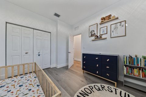 Touwnhouse à vendre à Fort Lauderdale, Floride: 4 chambres, 173.82 m2 № 2424518 - photo 15