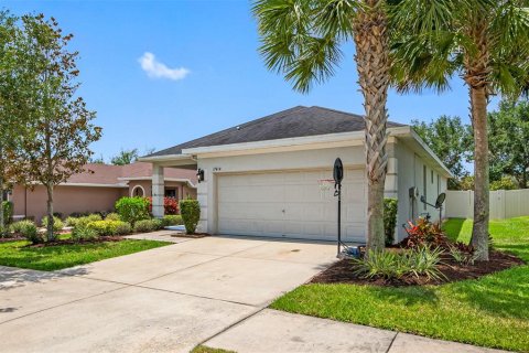 Casa en alquiler en Fish Hawk, Florida, 3 dormitorios, 148.27 m2 № 1829194 - foto 3