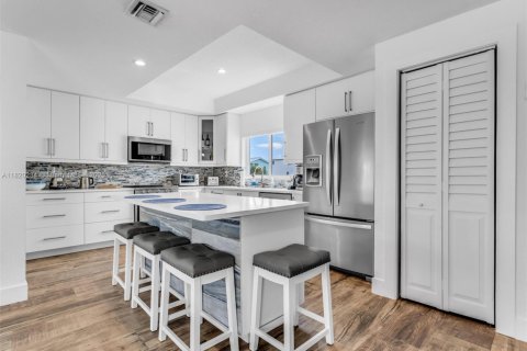 Casa en venta en Key Largo, Florida, 3 dormitorios, 167.6 m2 № 1779547 - foto 5