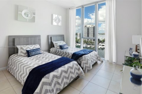 Купить кондоминиум в Норт-Бей-Виллидж, Флорида 2 спальни, 103.4м2, № 1949890 - фото 15