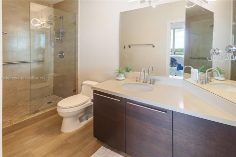 Купить кондоминиум в Норт-Бей-Виллидж, Флорида 2 спальни, 103.4м2, № 1949890 - фото 14