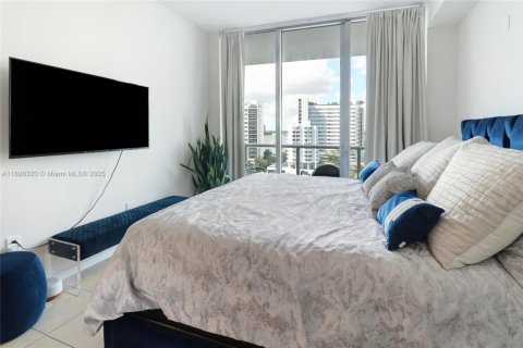 Купить кондоминиум в Норт-Бей-Виллидж, Флорида 2 спальни, 103.4м2, № 1949890 - фото 11