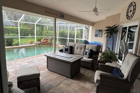 House in Punta Gorda, Florida 3 bedrooms, 228.45 sq.m. № 1820522 - photo 15
