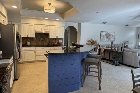 House in Punta Gorda, Florida 3 bedrooms, 228.45 sq.m. № 1820522 - photo 5