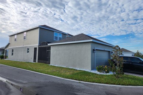 House in Kissimmee, Florida 4 bedrooms, 189.89 sq.m. № 2342353 - photo 11