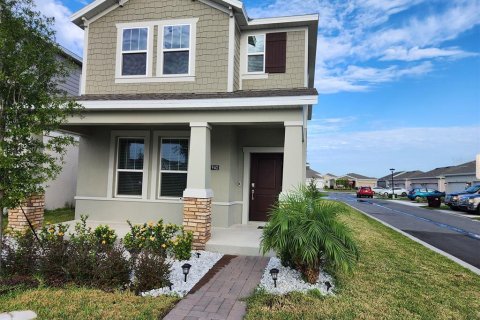House in Kissimmee, Florida 4 bedrooms, 189.89 sq.m. № 2342353