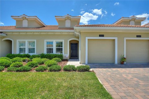 House in Davenport, Florida 2 bedrooms, 129.51 sq.m. № 2290947