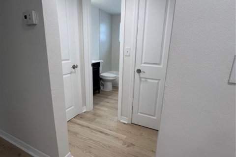 Купить кондоминиум в Нью-Порт-Ричи, Флорида 6 комнат, 82.5м2, № 2142772 - фото 5