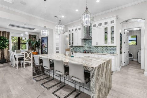 Casa en venta en Port Charlotte, Florida, 4 dormitorios, 192.31 m2 № 1905574 - foto 7