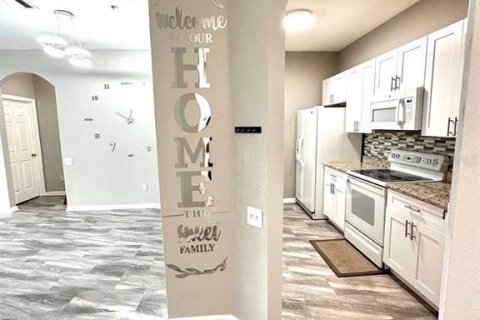 Copropriété à louer à Orlando, Floride: 3 chambres, 118.54 m2 № 2431722 - photo 2