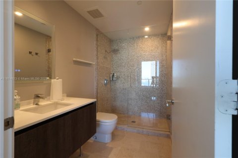 Copropriété à vendre à Miami, Floride: 2 chambres, 115.57 m2 № 1925940 - photo 20