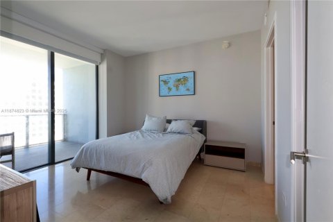 Copropriété à vendre à Miami, Floride: 2 chambres, 115.57 m2 № 1925940 - photo 18