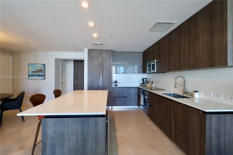 Copropriété à vendre à Miami, Floride: 2 chambres, 115.57 m2 № 1925940 - photo 3