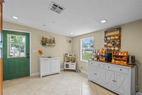 House in Longwood, Florida 3 bedrooms, 142.79 sq.m. № 1826499 - photo 10