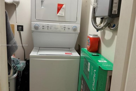 Купить виллу или дом в Майами, Флорида 4 спальни, 198.63м2, № 2031017 - фото 14